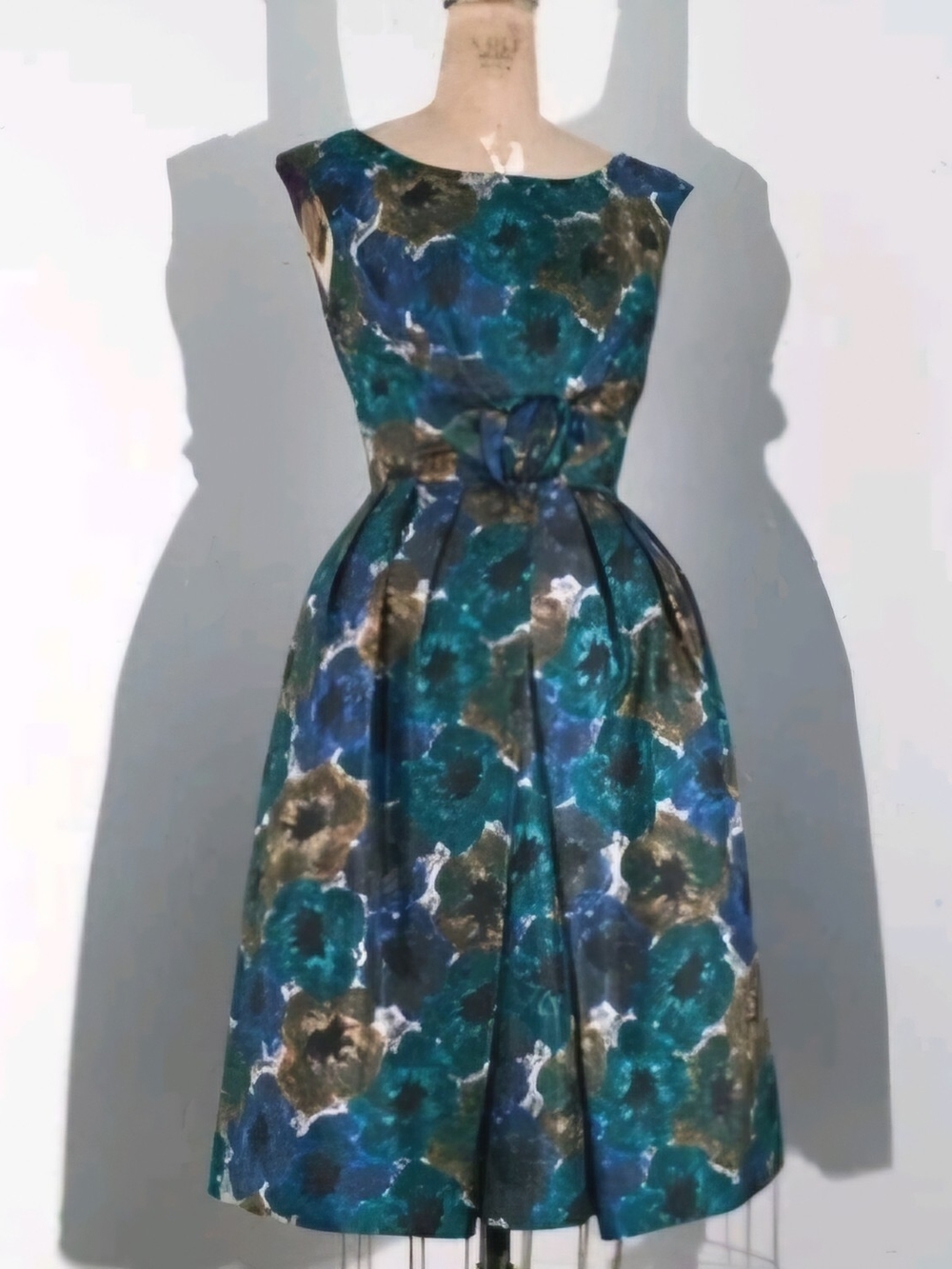 Vintage 1950s-60s ILGWU Union Label Cocktail Dress Abstract Floral Watercolor
